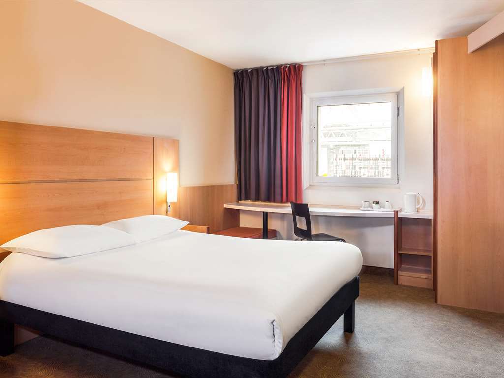 Готель Ibis London Wembley Номер фото