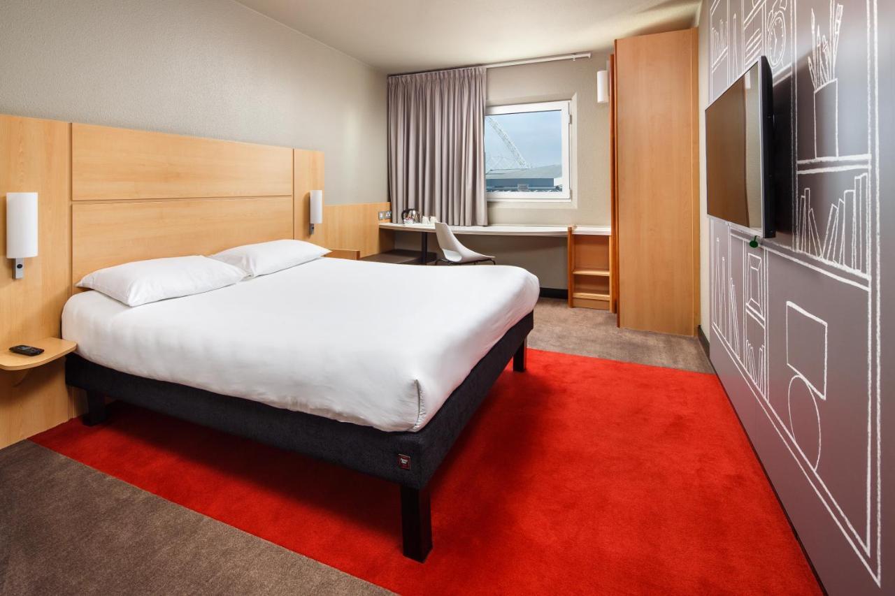 Готель Ibis London Wembley Екстер'єр фото