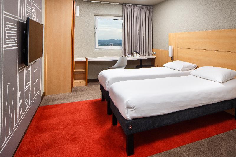 Готель Ibis London Wembley Екстер'єр фото