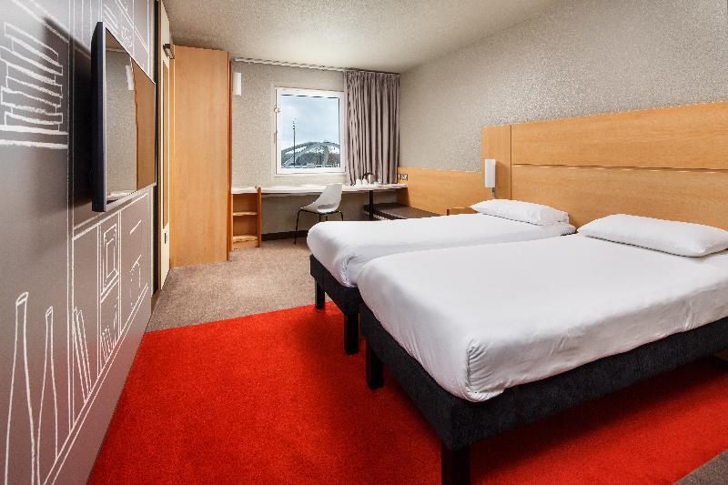 Готель Ibis London Wembley Екстер'єр фото